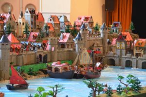 exposition playmobil pour la toussaint au chateau d'ancy le franc bourgogne vacances sortie pour les enfants en famille